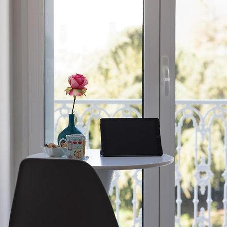 Alibi Suites Suite Museum: Gioiello Con Vista Sul Museo Archeologico Nazionale, Letto E Doccia Con Cromoterapia, Smart Tv, Wifi E A/C รูโวดิปูญา ภายนอก รูปภาพ